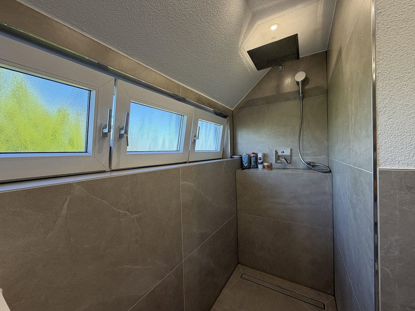 Prenájom bytu 2-izbový 66 m², Bruchsal, Bádensko-Wurttembersko Prenájom bytu 2-izbový 66 m², Bruchsal, Bádensko-Wurttembersko