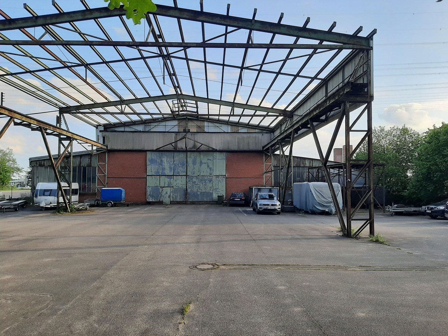Predaj nebytového priestoru 4.750 m², Lübeck, Šlezvicko-Holštajnsko Predaj nebytového priestoru 4.750 m², Lübeck, Šlezvicko-Holštajnsko