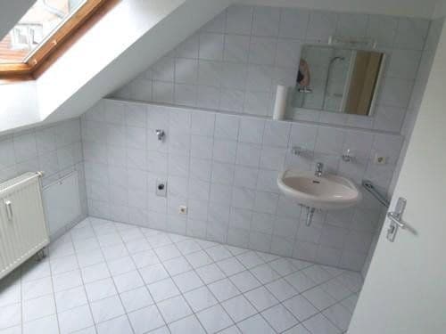Prenájom bytu 1-izbový 31 m², Müllheim im Markgräflerland, Bádensko-Wurttembersko Prenájom bytu 1-izbový 31 m², Müllheim im Markgräflerland, Bádensko-Wurttembersko