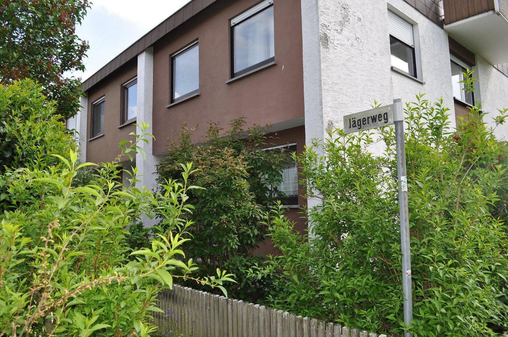 Predaj domu 146 m², pozemok 220 m², Jägerweg 9, Ostfildern, Bádensko-Wurttembersko Predaj domu 146 m², pozemok 220 m², Jägerweg 9, Ostfildern, Bádensko-Wurttembersko