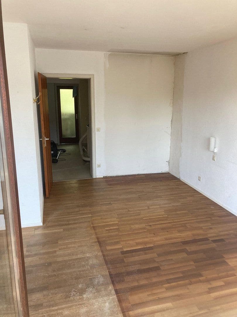 Predaj domu 146 m², pozemok 220 m², Jägerweg 9, Ostfildern, Bádensko-Wurttembersko Predaj domu 146 m², pozemok 220 m², Jägerweg 9, Ostfildern, Bádensko-Wurttembersko