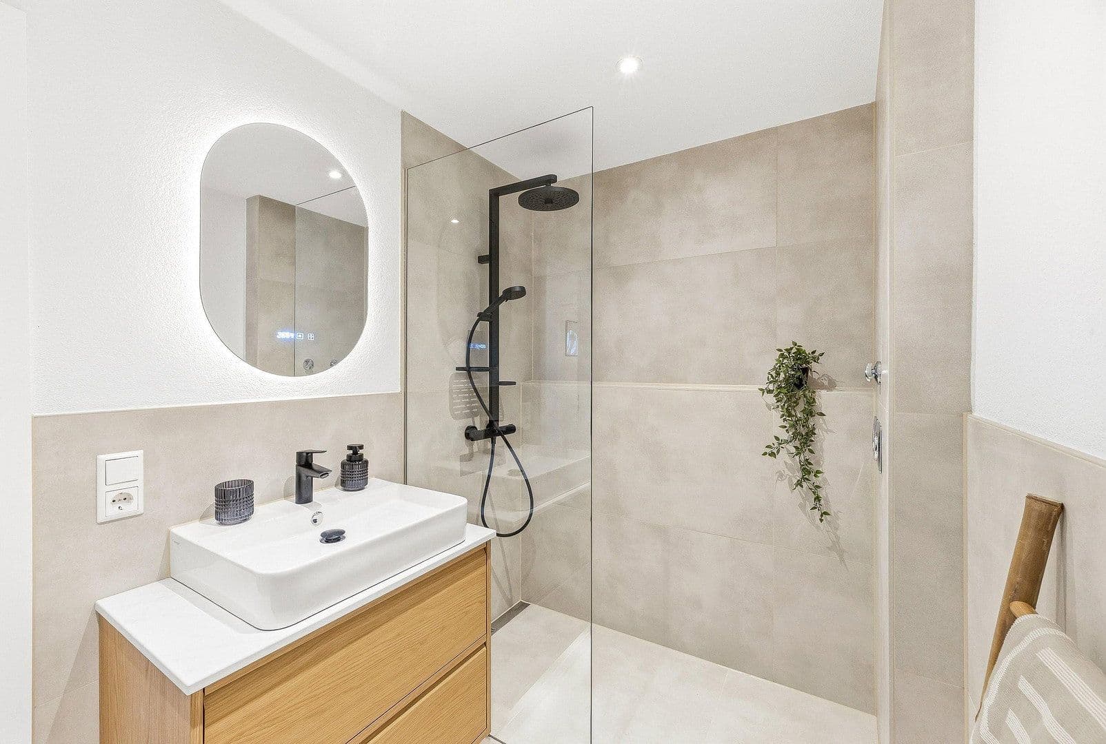 Predaj bytu 2-izbový 66 m², Aalen, Bádensko-Wurttembersko Predaj bytu 2-izbový 66 m², Aalen, Bádensko-Wurttembersko