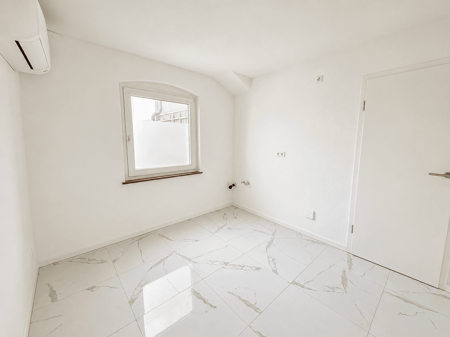 Prenájom bytu 1-izbový 32 m², Kernerstraße 62, Heilbronn, Bádensko-Wurttembersko Prenájom bytu 1-izbový 32 m², Kernerstraße 62, Heilbronn, Bádensko-Wurttembersko