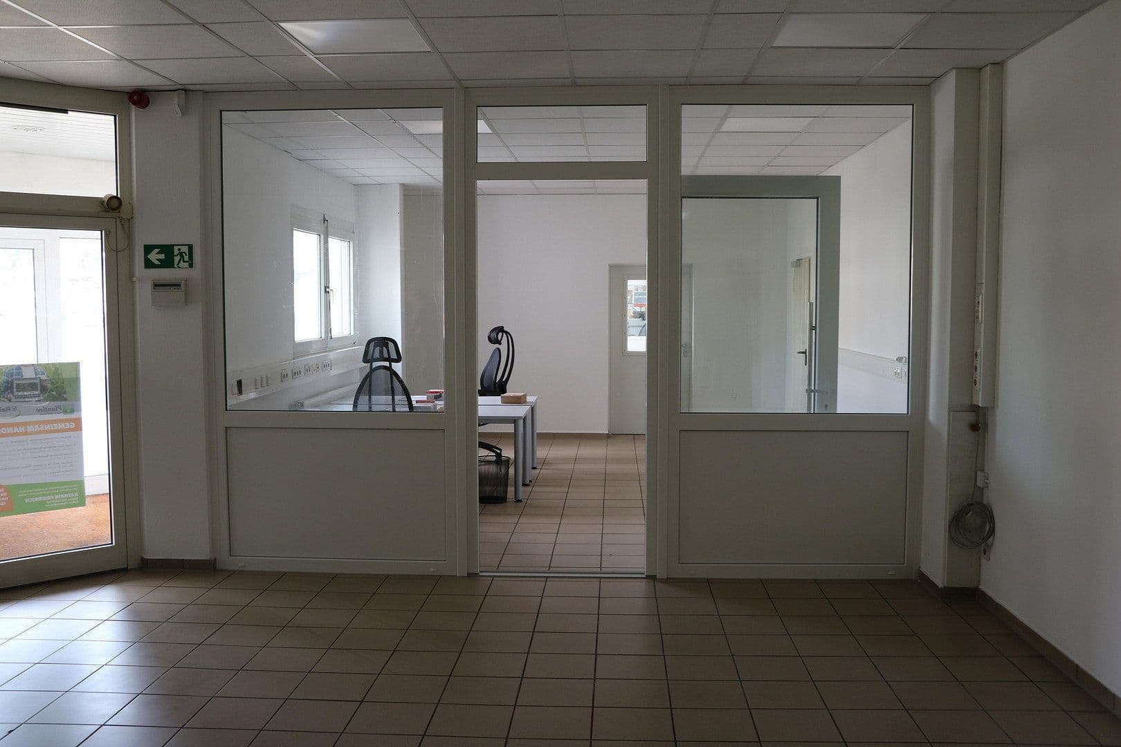 Predaj nebytového priestoru 27.334 m², Raiffeisenstraße 30, Friedberg (Hessen), Hesensko Predaj nebytového priestoru 27.334 m², Raiffeisenstraße 30, Friedberg (Hessen), Hesensko