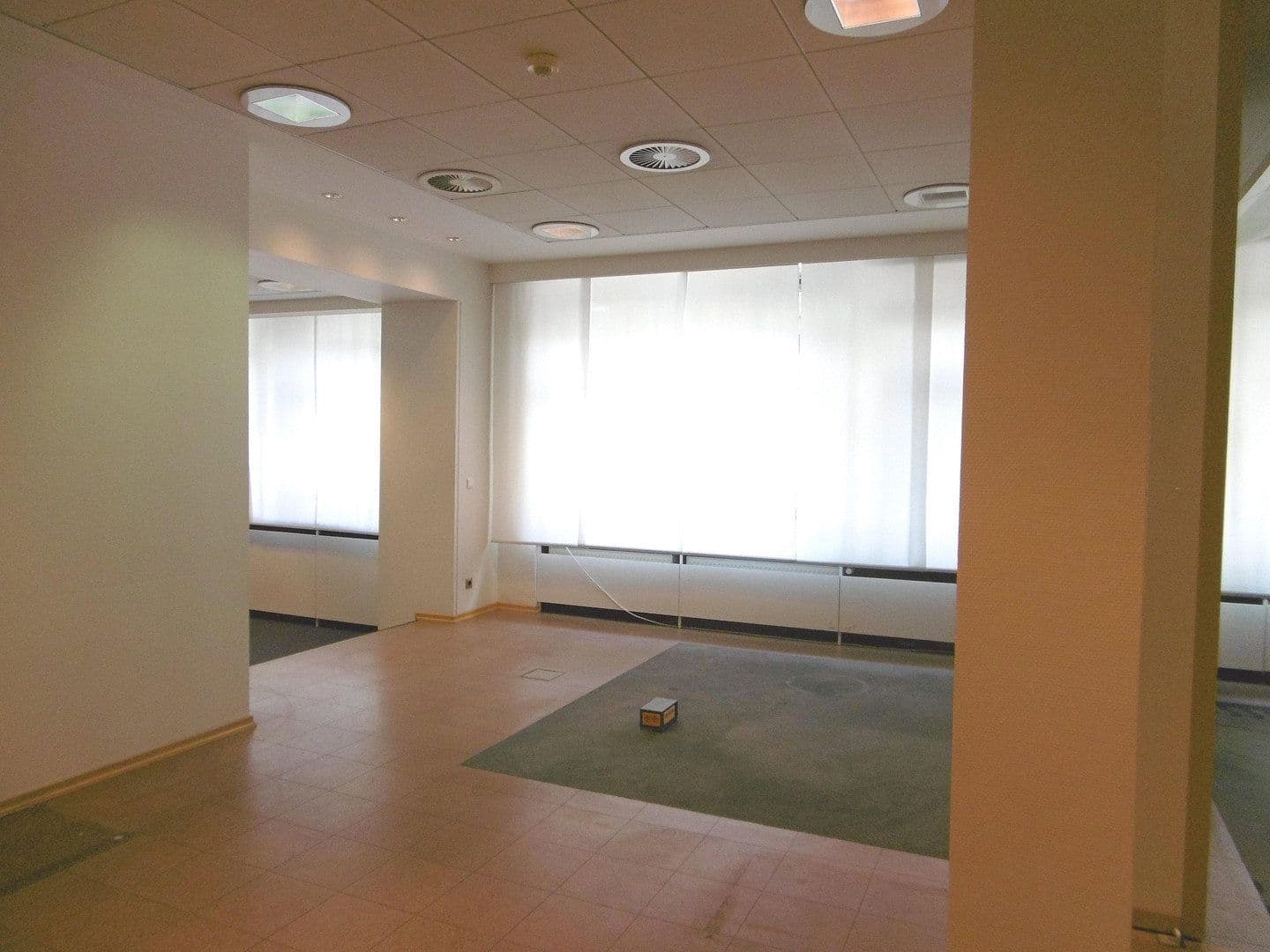 Prenájom kancelárie 595 m², Weidenbaumsweg 4, Hamburg, Hamburg Prenájom kancelárie 595 m², Weidenbaumsweg 4, Hamburg, Hamburg
