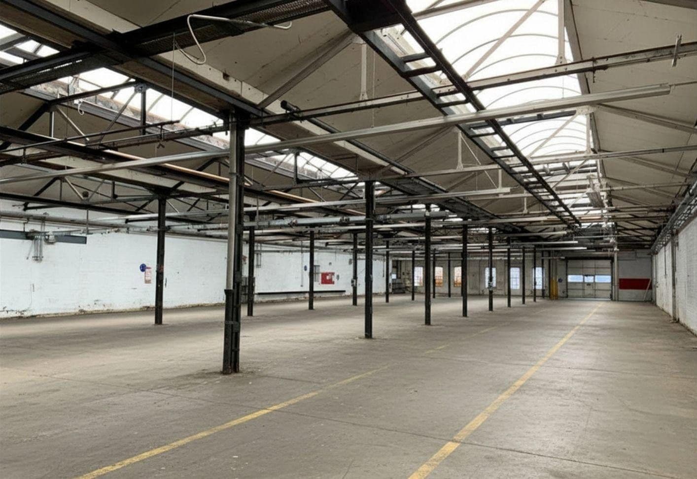Prenájom nebytového priestoru 5.200 m², Düsseldorfer Str. 102, Haan, Severné Porýnie - Westfálsko Prenájom nebytového priestoru 5.200 m², Düsseldorfer Str. 102, Haan, Severné Porýnie - Westfálsko
