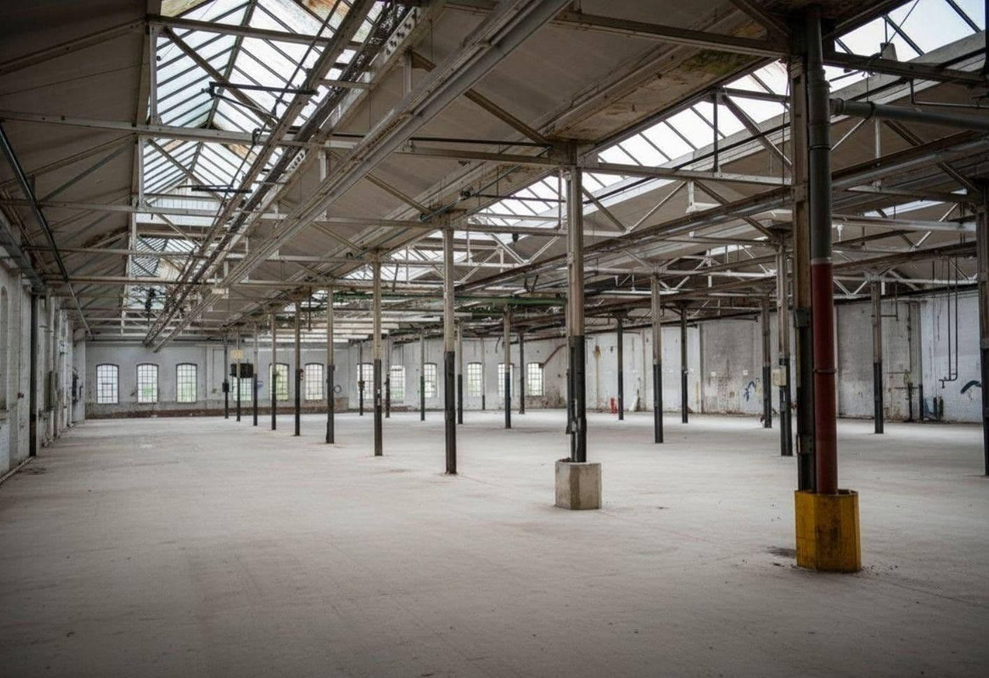 Prenájom nebytového priestoru 5.200 m², Düsseldorfer Str. 102, Haan, Severné Porýnie - Westfálsko Prenájom nebytového priestoru 5.200 m², Düsseldorfer Str. 102, Haan, Severné Porýnie - Westfálsko