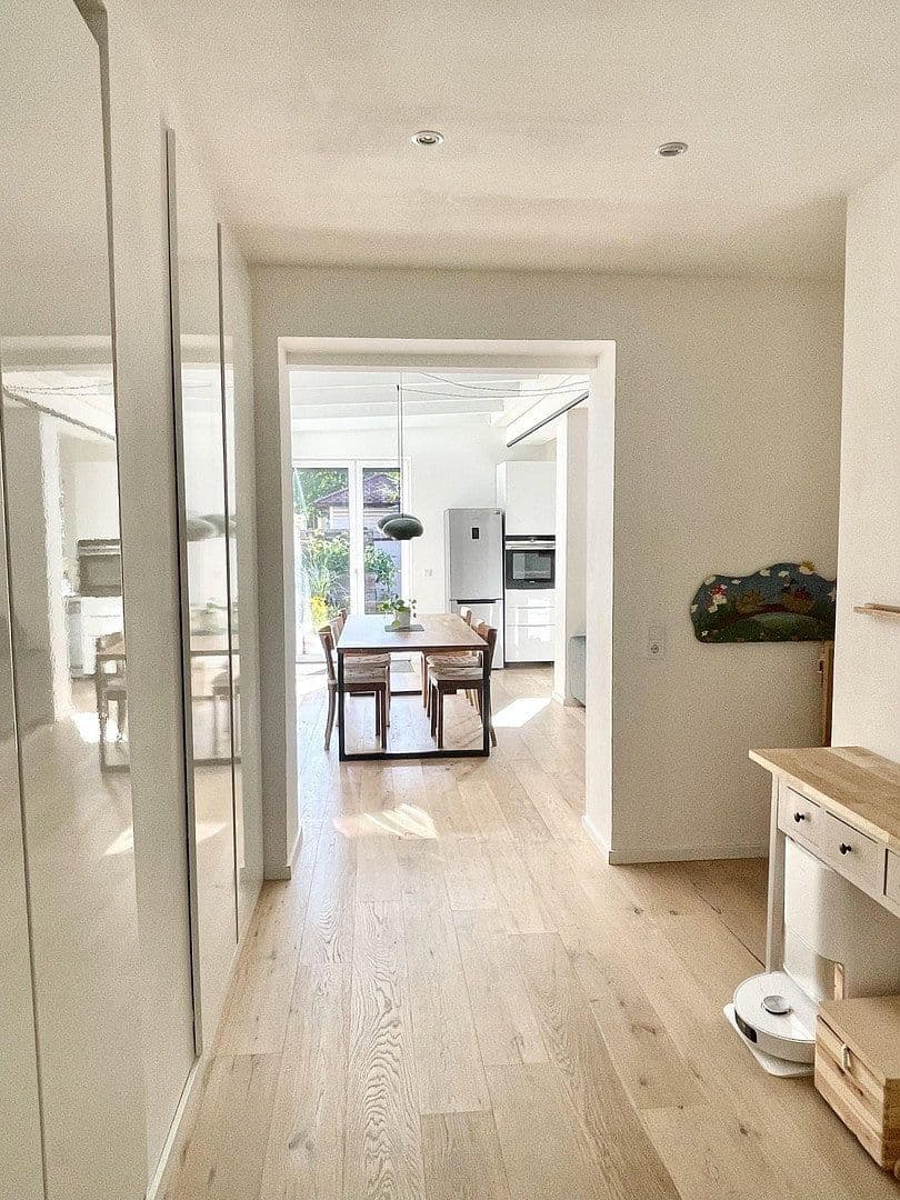 Predaj domu 120 m², pozemok 128 m², Frechen, Severné Porýnie - Westfálsko Predaj domu 120 m², pozemok 128 m², Frechen, Severné Porýnie - Westfálsko