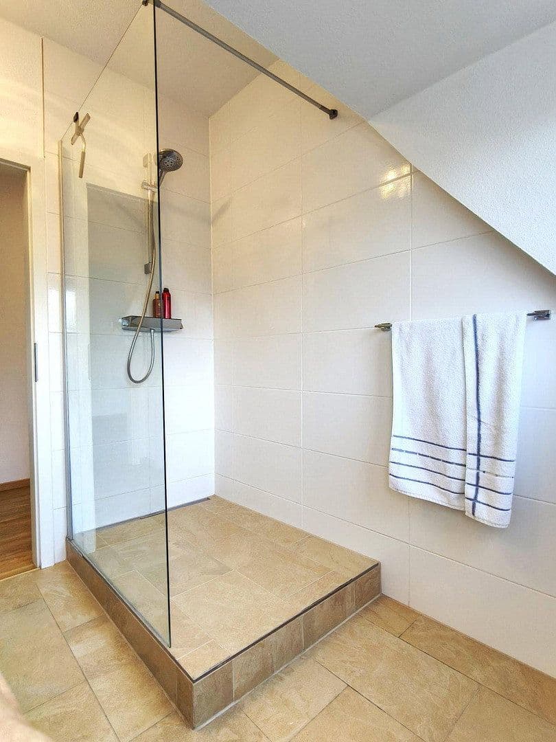 Prenájom bytu 2-izbový 70 m², Parkstraße 131, Lüdenscheid, Severné Porýnie - Westfálsko Prenájom bytu 2-izbový 70 m², Parkstraße 131, Lüdenscheid, Severné Porýnie - Westfálsko