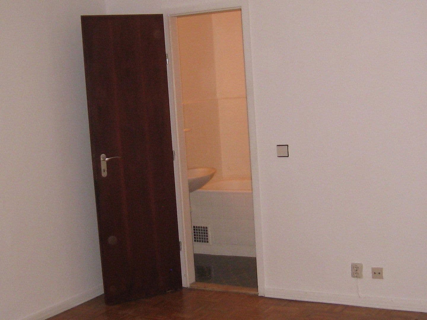 Prenájom bytu 1-izbový 26 m², Kompagniestraße 13, Flensburg, Šlezvicko-Holštajnsko Prenájom bytu 1-izbový 26 m², Kompagniestraße 13, Flensburg, Šlezvicko-Holštajnsko