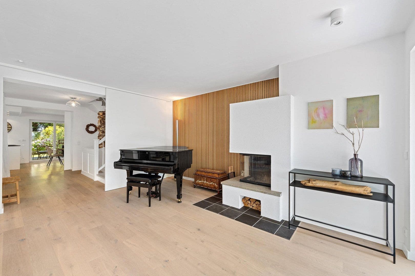 Predaj domu 212 m², pozemok 455 m², München, Bavorsko Predaj domu 212 m², pozemok 455 m², München, Bavorsko