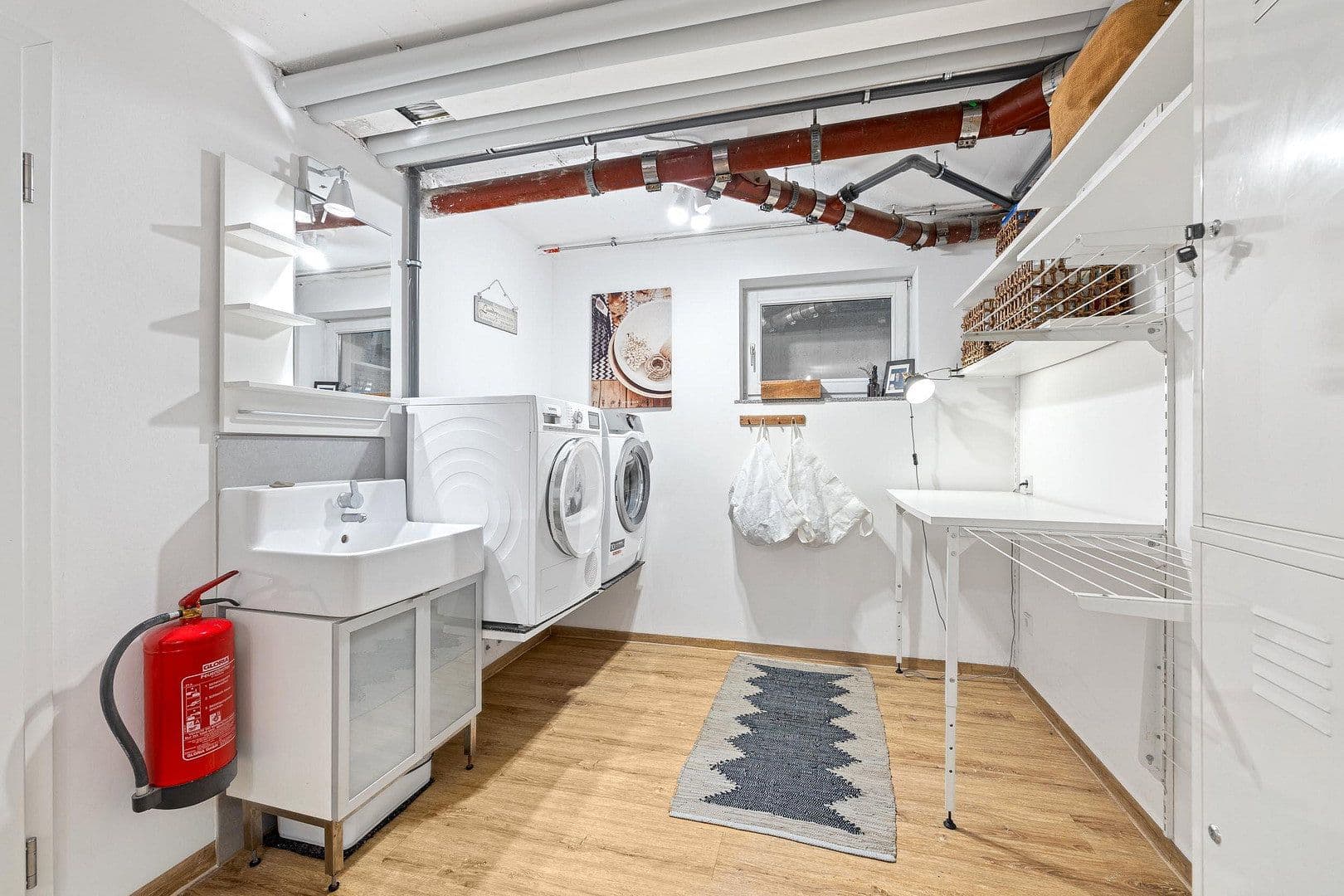 Predaj domu 212 m², pozemok 455 m², München, Bavorsko Predaj domu 212 m², pozemok 455 m², München, Bavorsko