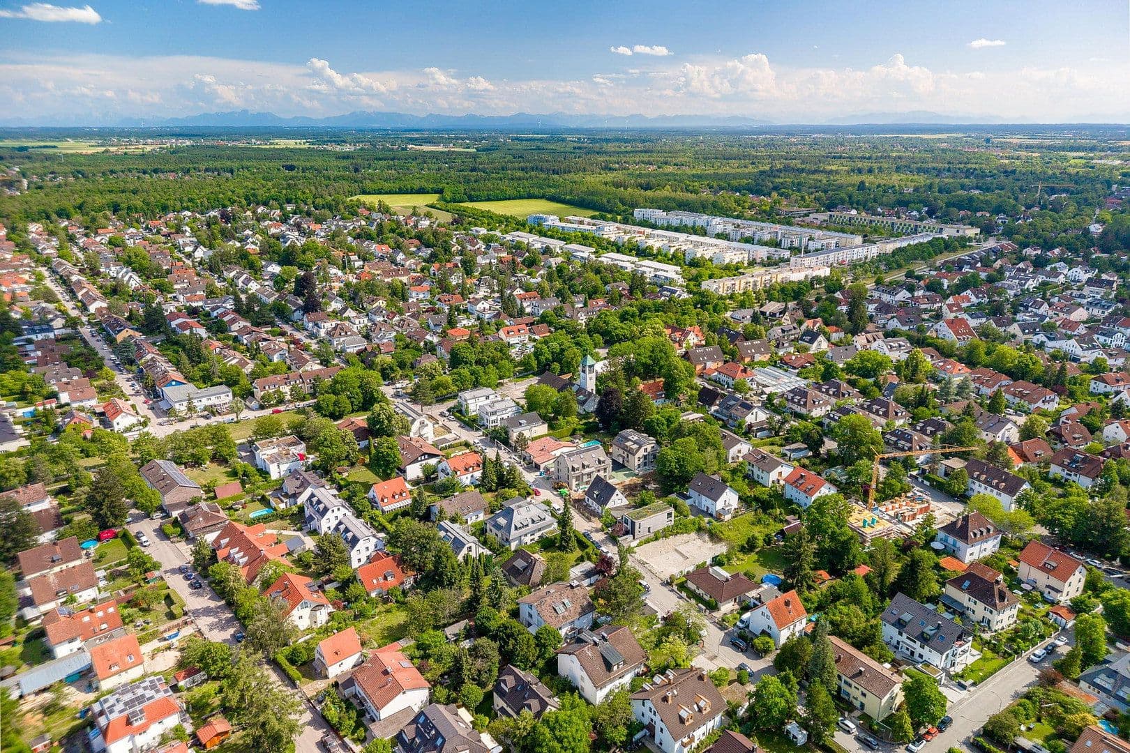 Predaj domu 212 m², pozemok 455 m², München, Bavorsko Predaj domu 212 m², pozemok 455 m², München, Bavorsko