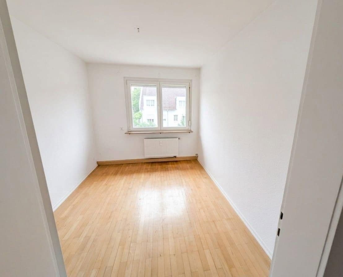 Prenájom bytu 3-izbový 66 m², Neckarsulm, Bádensko-Wurttembersko Prenájom bytu 3-izbový 66 m², Neckarsulm, Bádensko-Wurttembersko
