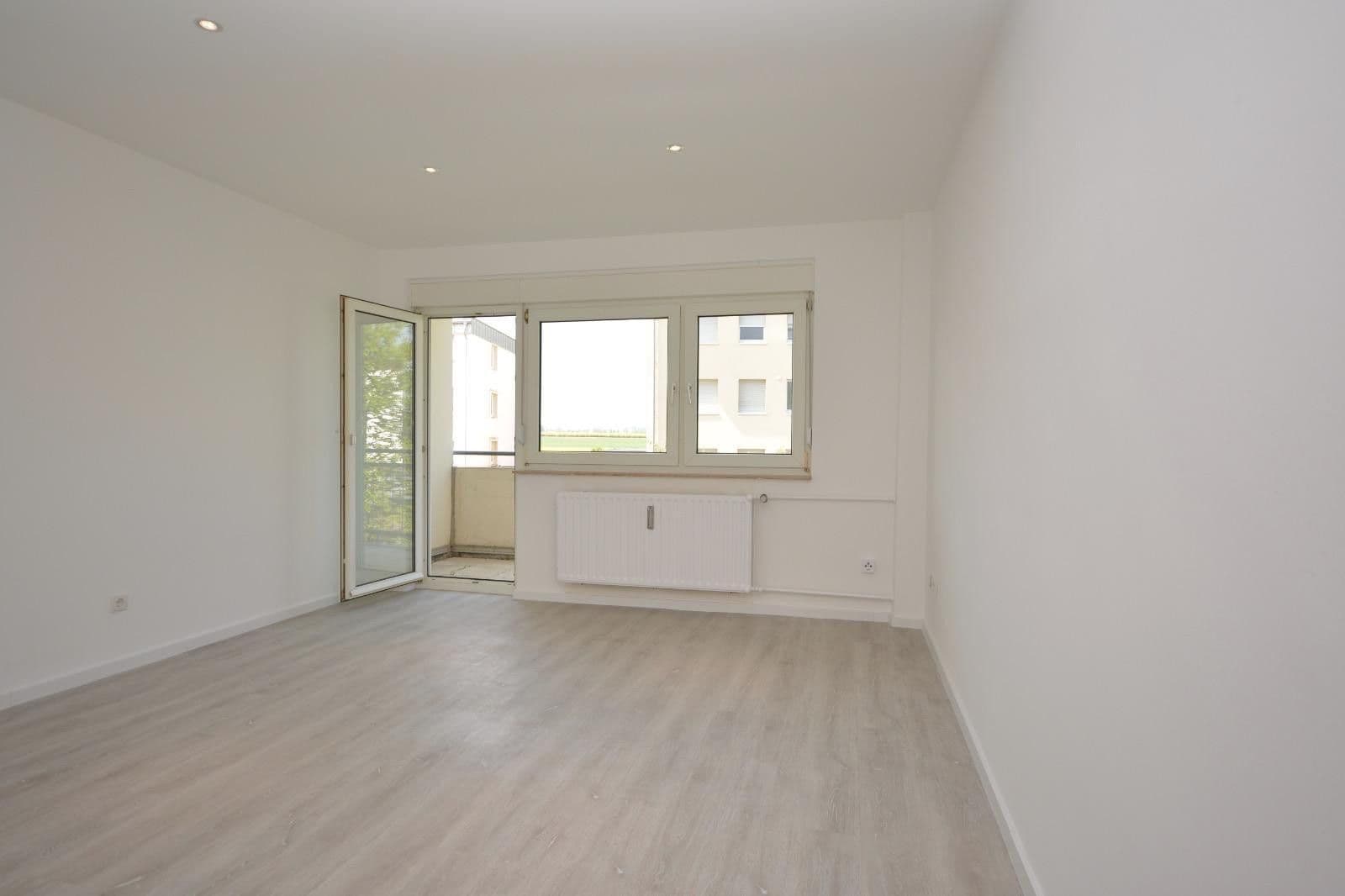Prenájom bytu 3-izbový 71 m², Dr.-Doetsch-Str. 27, Euskirchen, Severné Porýnie - Westfálsko Prenájom bytu 3-izbový 71 m², Dr.-Doetsch-Str. 27, Euskirchen, Severné Porýnie - Westfálsko