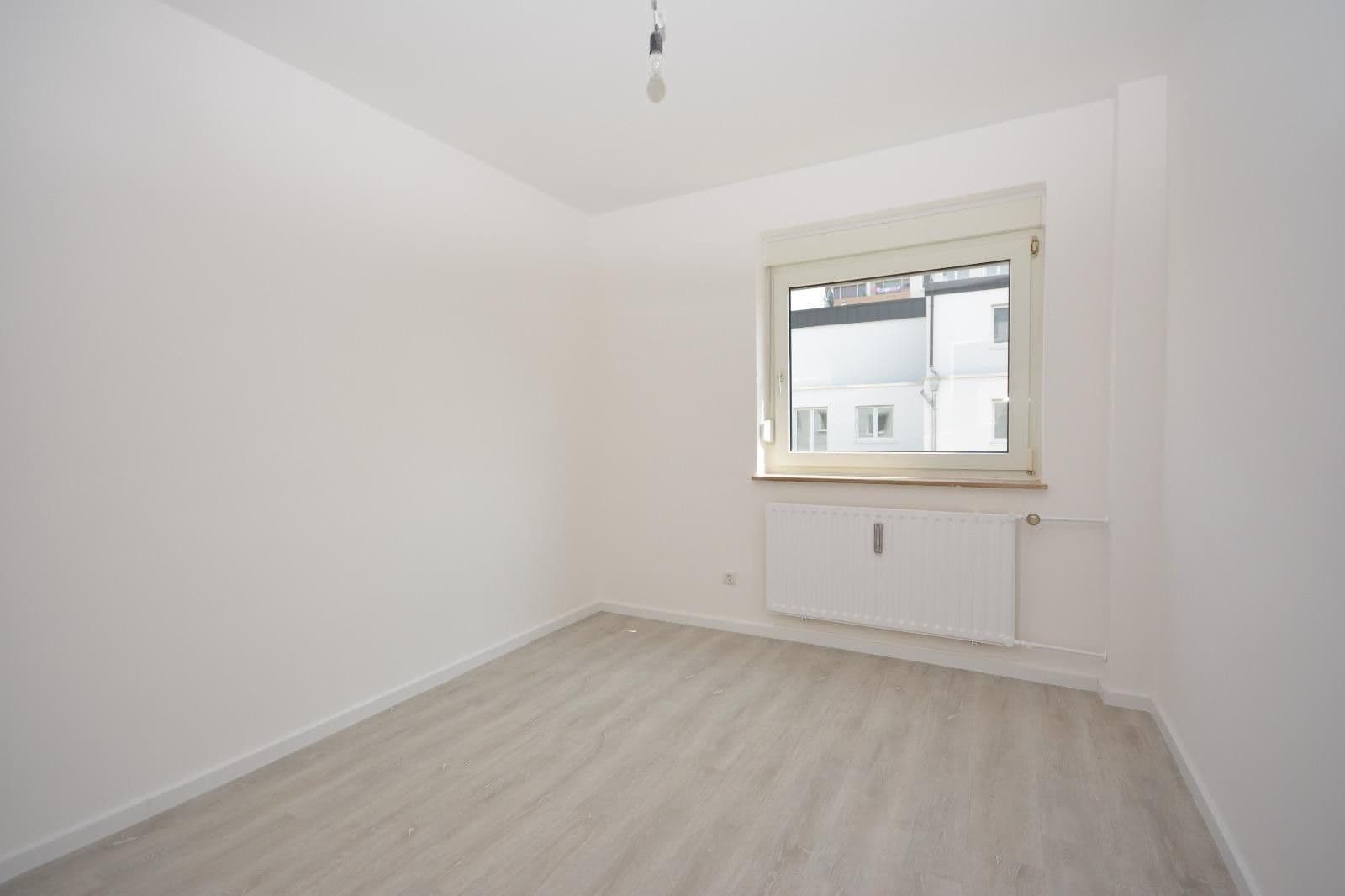Prenájom bytu 3-izbový 71 m², Dr.-Doetsch-Str. 27, Euskirchen, Severné Porýnie - Westfálsko Prenájom bytu 3-izbový 71 m², Dr.-Doetsch-Str. 27, Euskirchen, Severné Porýnie - Westfálsko