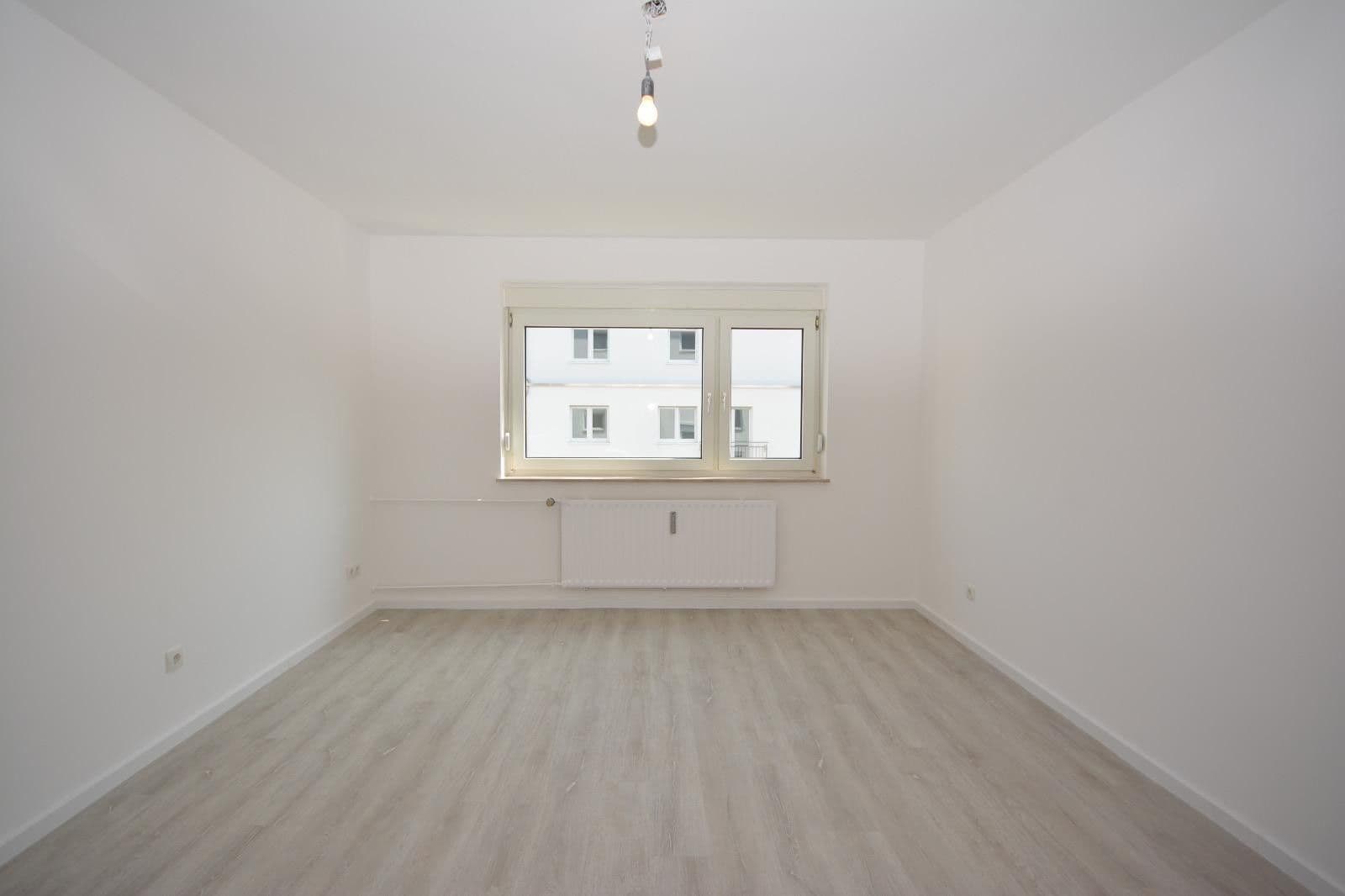 Prenájom bytu 3-izbový 71 m², Dr.-Doetsch-Str. 27, Euskirchen, Severné Porýnie - Westfálsko Prenájom bytu 3-izbový 71 m², Dr.-Doetsch-Str. 27, Euskirchen, Severné Porýnie - Westfálsko