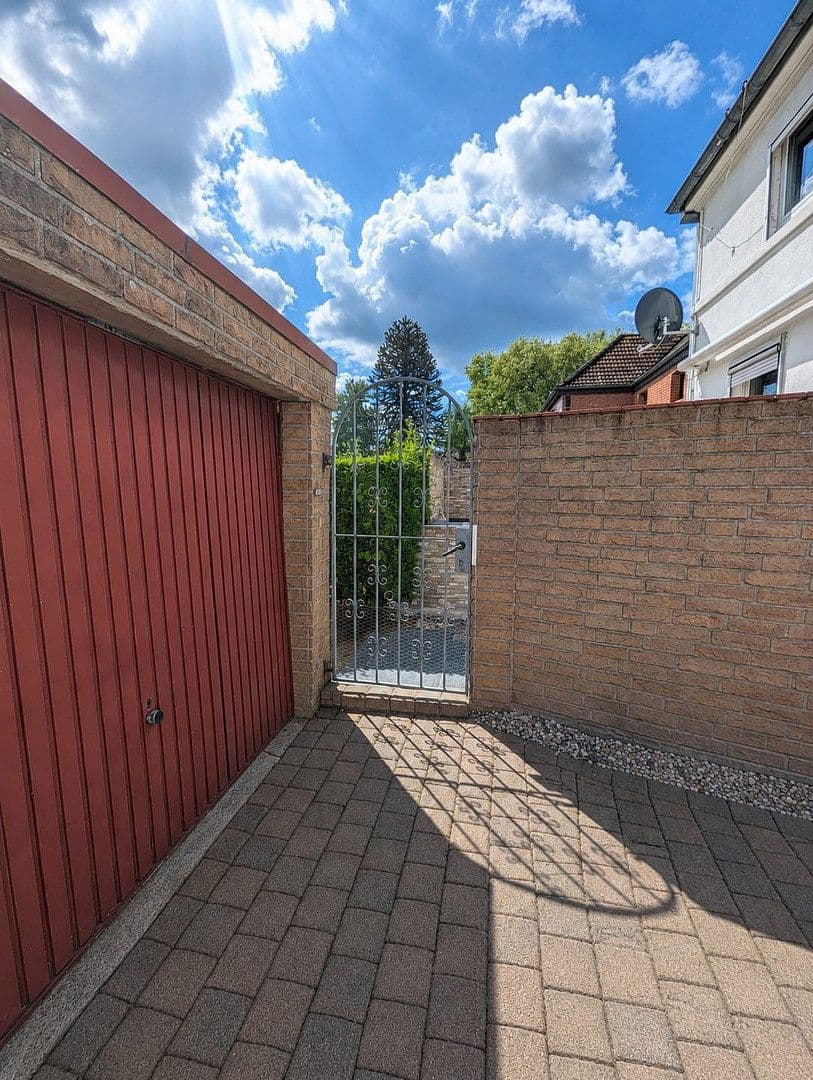 Predaj domu 80 m², pozemok 295 m², Bechsteinstraße 52, Gelsenkirchen, Severné Porýnie - Westfálsko Predaj domu 80 m², pozemok 295 m², Bechsteinstraße 52, Gelsenkirchen, Severné Porýnie - Westfálsko
