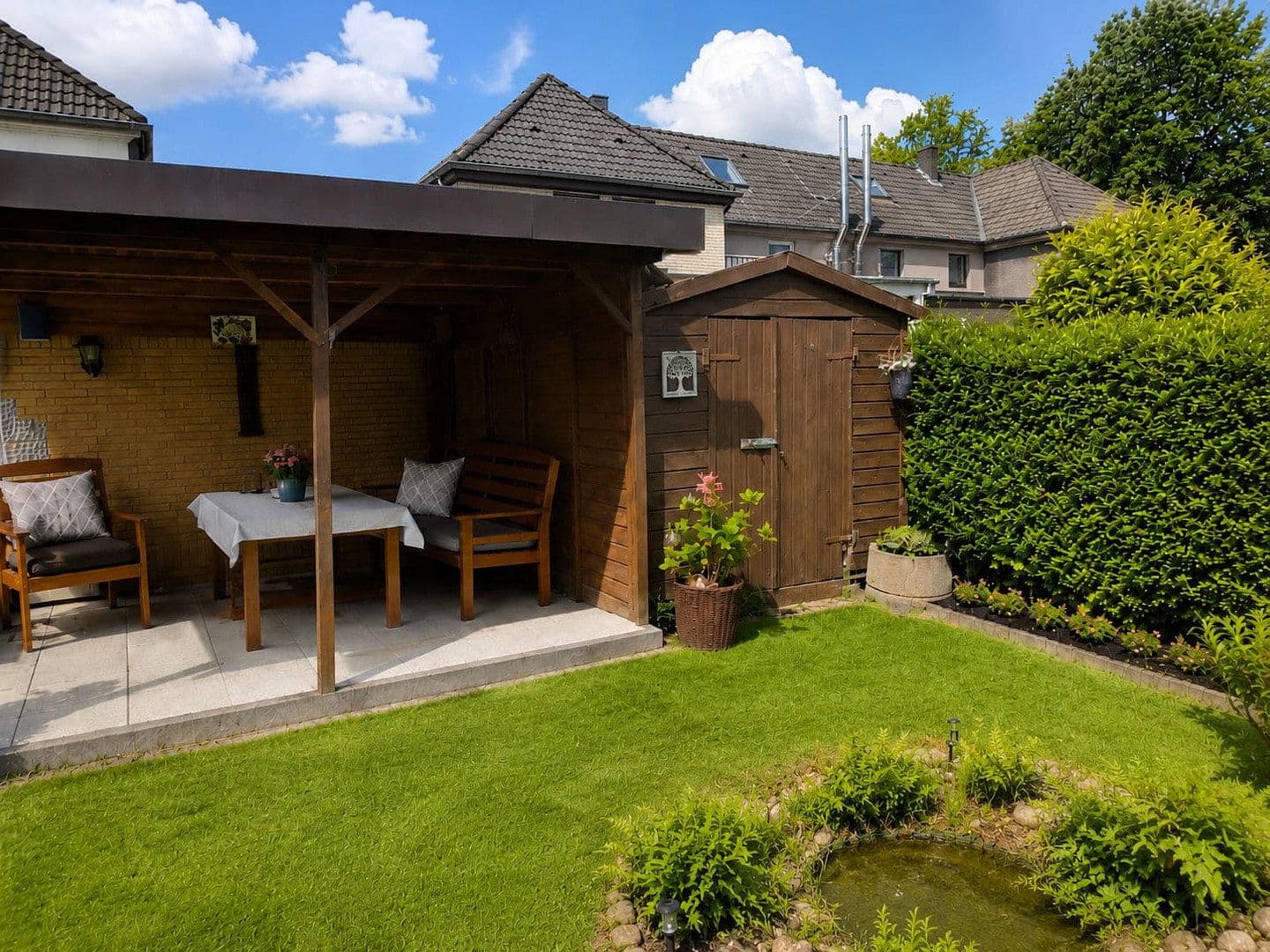 Predaj domu 80 m², pozemok 295 m², Bechsteinstraße 52, Gelsenkirchen, Severné Porýnie - Westfálsko Predaj domu 80 m², pozemok 295 m², Bechsteinstraße 52, Gelsenkirchen, Severné Porýnie - Westfálsko