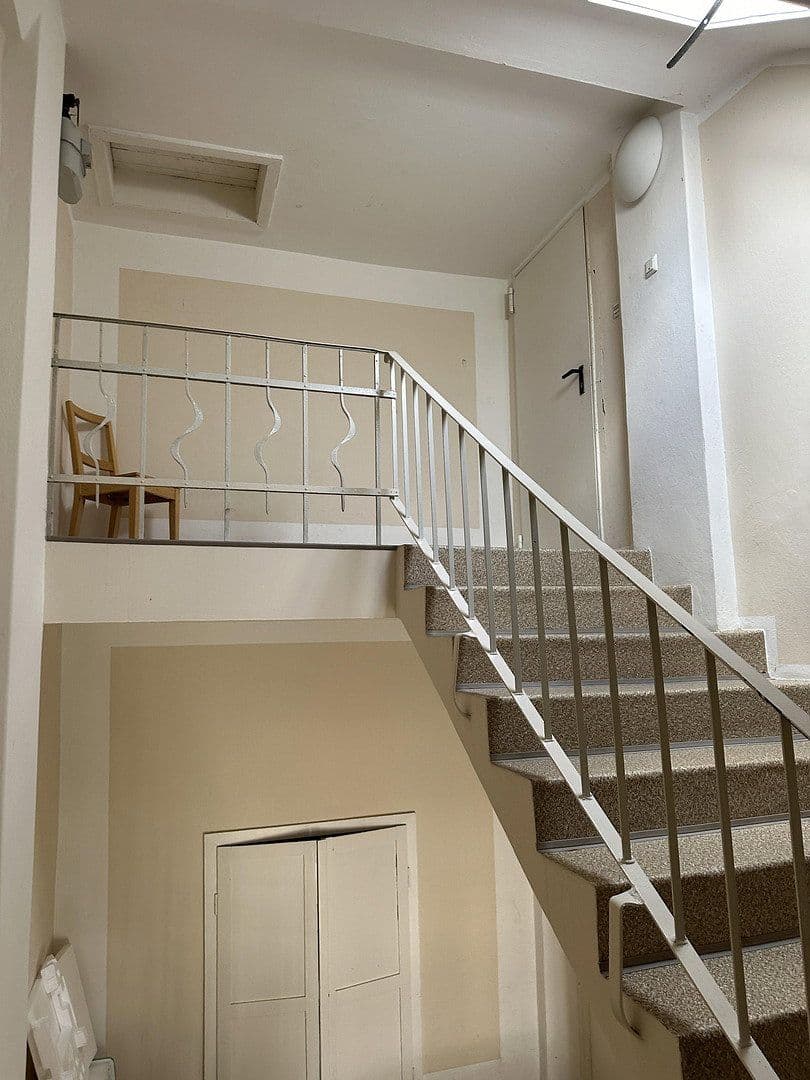 Prenájom bytu 1-izbový 30 m², Friedrichsstraße 19, Kassel, Hesensko Prenájom bytu 1-izbový 30 m², Friedrichsstraße 19, Kassel, Hesensko
