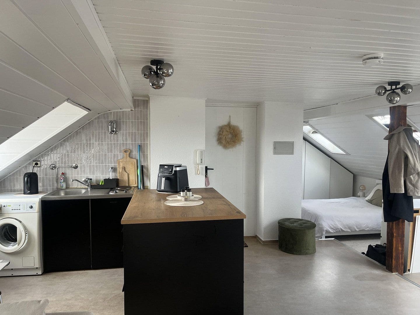 Prenájom bytu 1-izbový 30 m², Friedrichsstraße 19, Kassel, Hesensko Prenájom bytu 1-izbový 30 m², Friedrichsstraße 19, Kassel, Hesensko