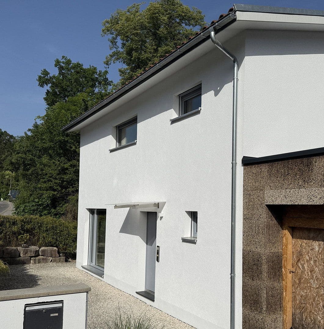 Predaj domu 143 m², pozemok 1.770 m², Hersbruck, Bavorsko Predaj domu 143 m², pozemok 1.770 m², Hersbruck, Bavorsko