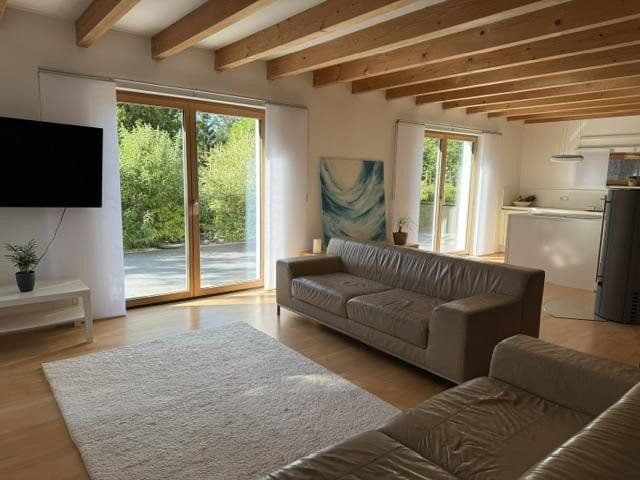 Predaj domu 143 m², pozemok 1.770 m², Hersbruck, Bavorsko Predaj domu 143 m², pozemok 1.770 m², Hersbruck, Bavorsko