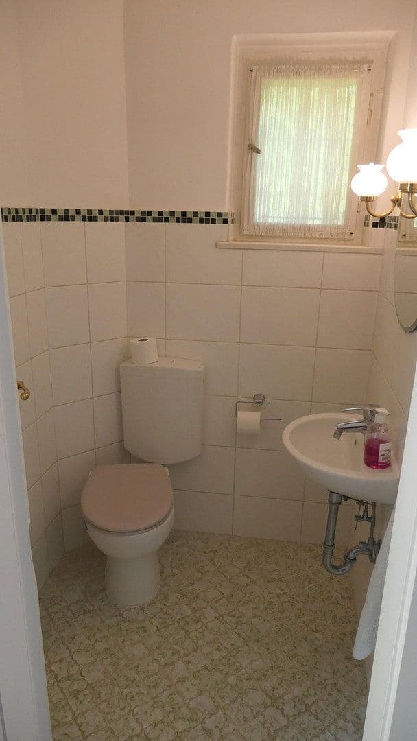 Predaj domu 140 m², pozemok 698 m², Berlin, Berlín Predaj domu 140 m², pozemok 698 m², Berlin, Berlín