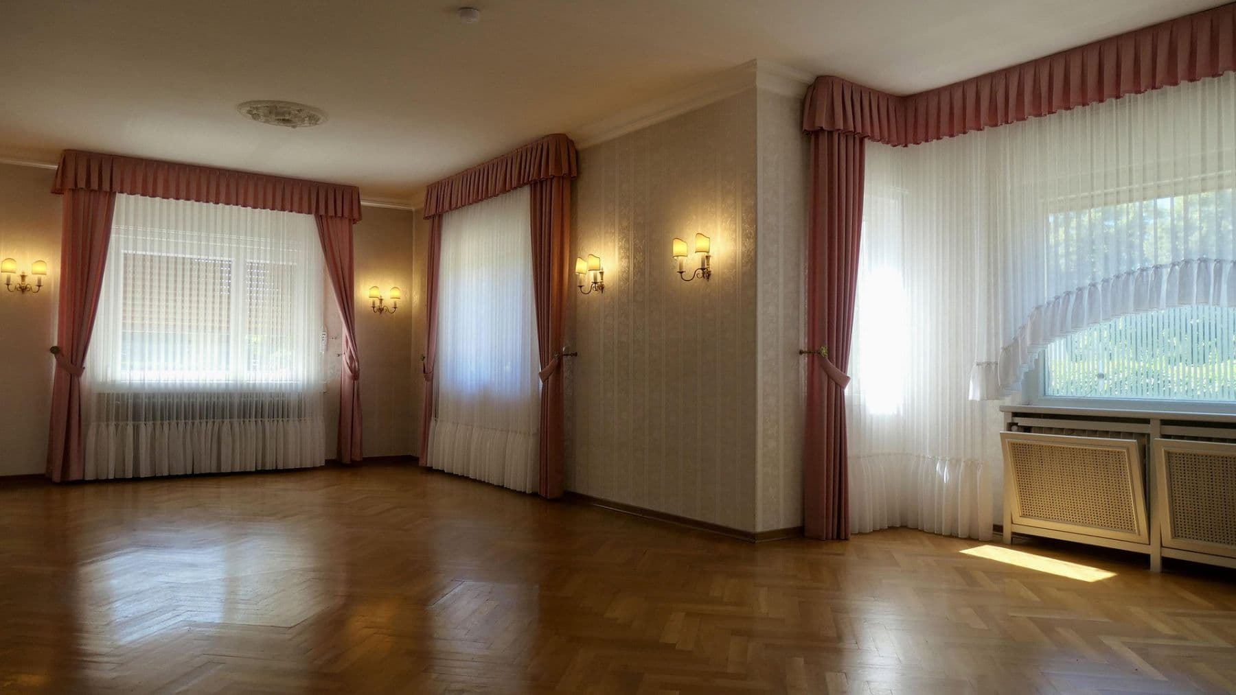 Predaj domu 140 m², pozemok 698 m², Berlin, Berlín Predaj domu 140 m², pozemok 698 m², Berlin, Berlín