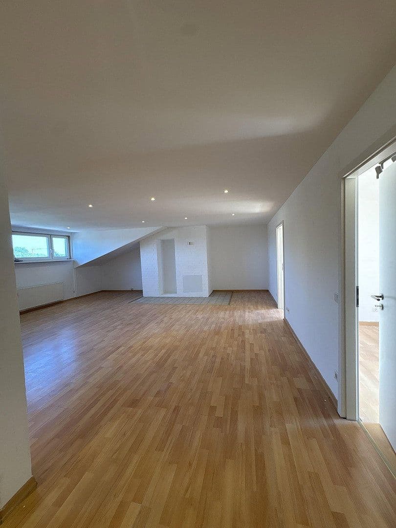 Predaj bytu 3-izbový 84 m², Münster, Severné Porýnie - Westfálsko Predaj bytu 3-izbový 84 m², Münster, Severné Porýnie - Westfálsko