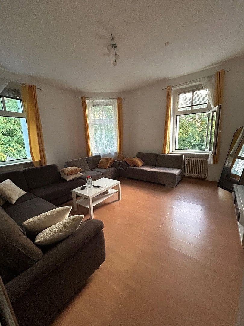 Prenájom bytu 3-izbový 66 m², Parallelstraße 49, Oberhausen, Severné Porýnie - Westfálsko Prenájom bytu 3-izbový 66 m², Parallelstraße 49, Oberhausen, Severné Porýnie - Westfálsko