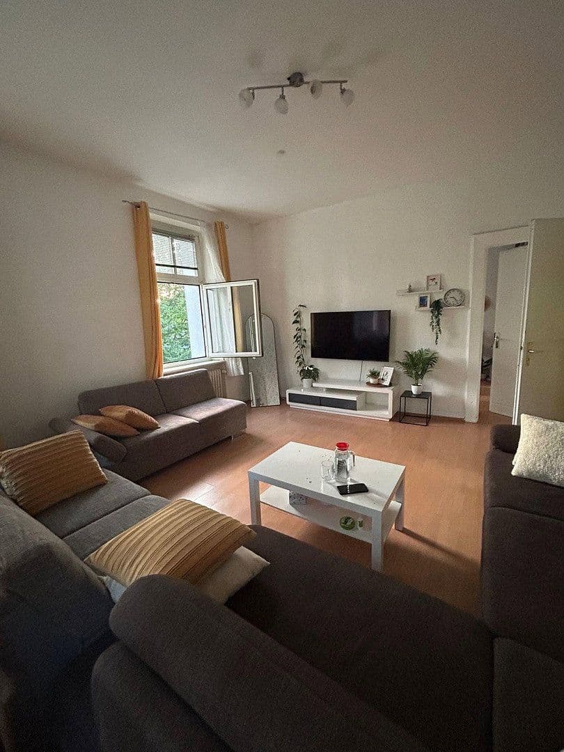 Prenájom bytu 3-izbový 66 m², Parallelstraße 49, Oberhausen, Severné Porýnie - Westfálsko Prenájom bytu 3-izbový 66 m², Parallelstraße 49, Oberhausen, Severné Porýnie - Westfálsko