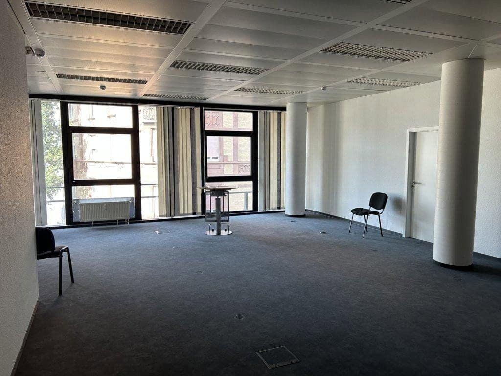 Prenájom kancelárie 486 m², Domstraße 58, Offenbach am Main, Hesensko Prenájom kancelárie 486 m², Domstraße 58, Offenbach am Main, Hesensko