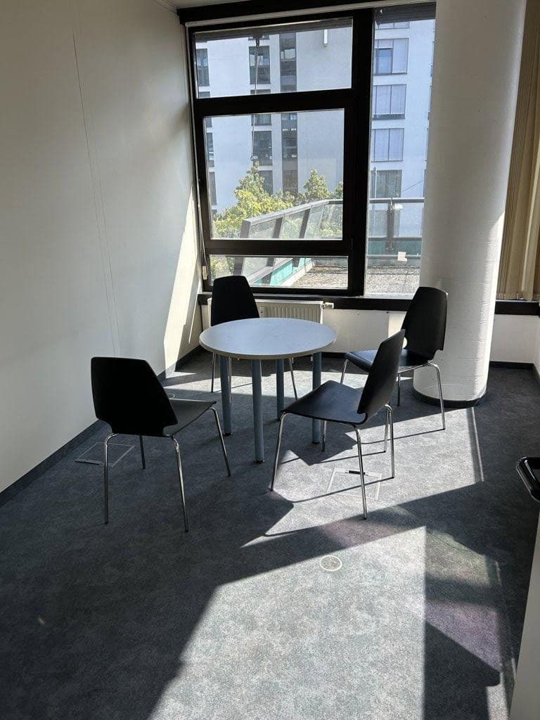 Prenájom kancelárie 486 m², Domstraße 58, Offenbach am Main, Hesensko Prenájom kancelárie 486 m², Domstraße 58, Offenbach am Main, Hesensko