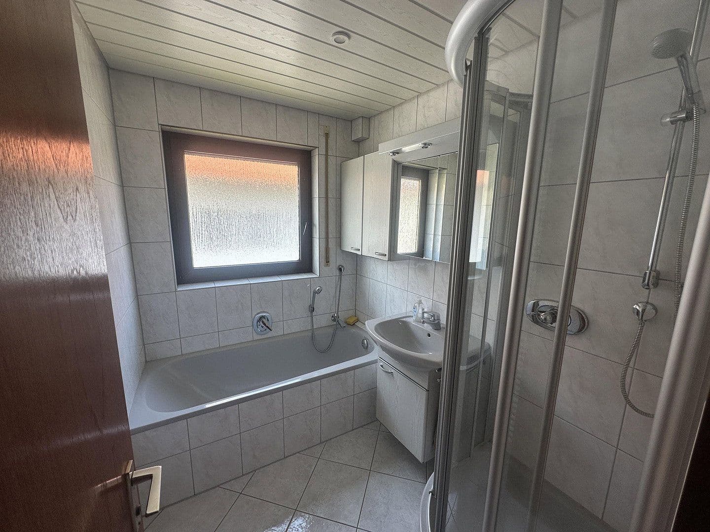 Predaj domu 170 m², pozemok 330 m², Remseck am Neckar, Bádensko-Wurttembersko Predaj domu 170 m², pozemok 330 m², Remseck am Neckar, Bádensko-Wurttembersko