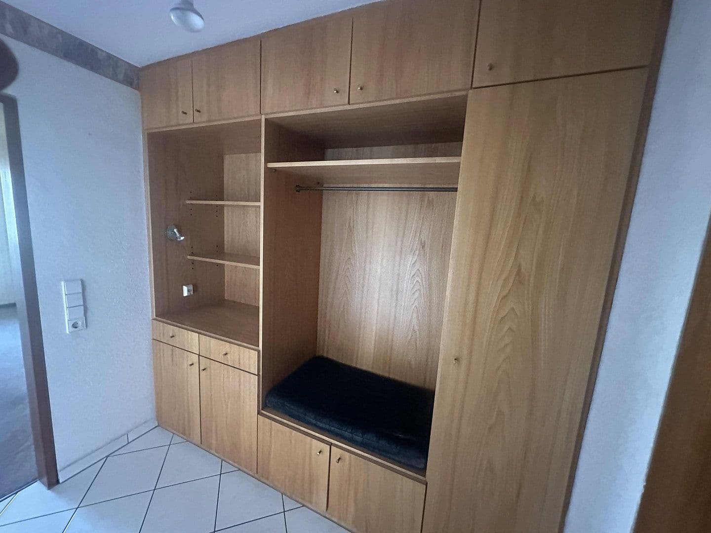 Predaj domu 170 m², pozemok 330 m², Remseck am Neckar, Bádensko-Wurttembersko Predaj domu 170 m², pozemok 330 m², Remseck am Neckar, Bádensko-Wurttembersko