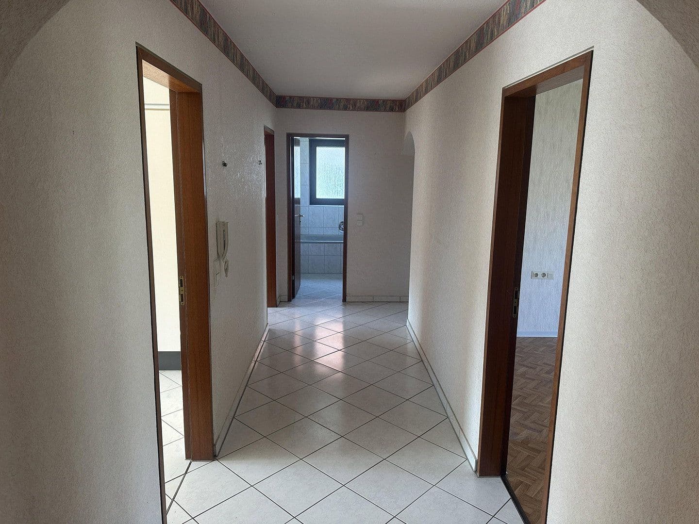 Predaj domu 170 m², pozemok 330 m², Remseck am Neckar, Bádensko-Wurttembersko Predaj domu 170 m², pozemok 330 m², Remseck am Neckar, Bádensko-Wurttembersko