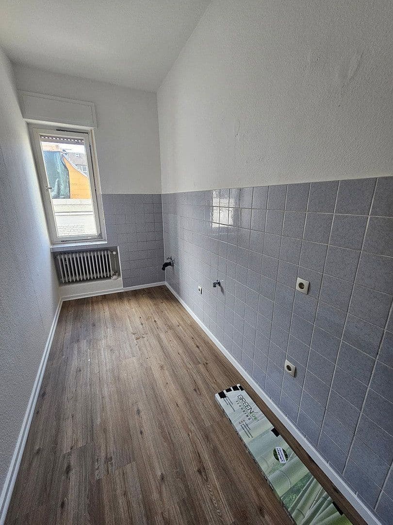 Prenájom bytu 2-izbový 62 m², Tacitusstraße 12, Köln, Severné Porýnie - Westfálsko Prenájom bytu 2-izbový 62 m², Tacitusstraße 12, Köln, Severné Porýnie - Westfálsko