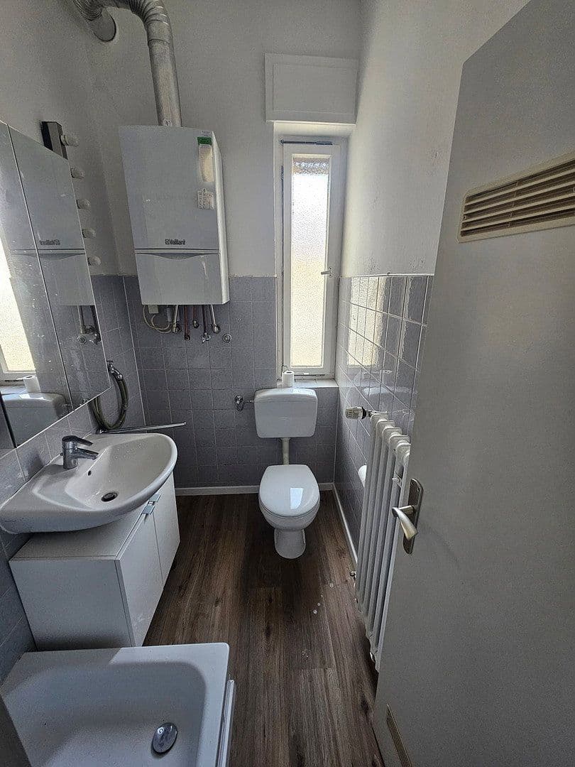 Prenájom bytu 2-izbový 62 m², Tacitusstraße 12, Köln, Severné Porýnie - Westfálsko Prenájom bytu 2-izbový 62 m², Tacitusstraße 12, Köln, Severné Porýnie - Westfálsko