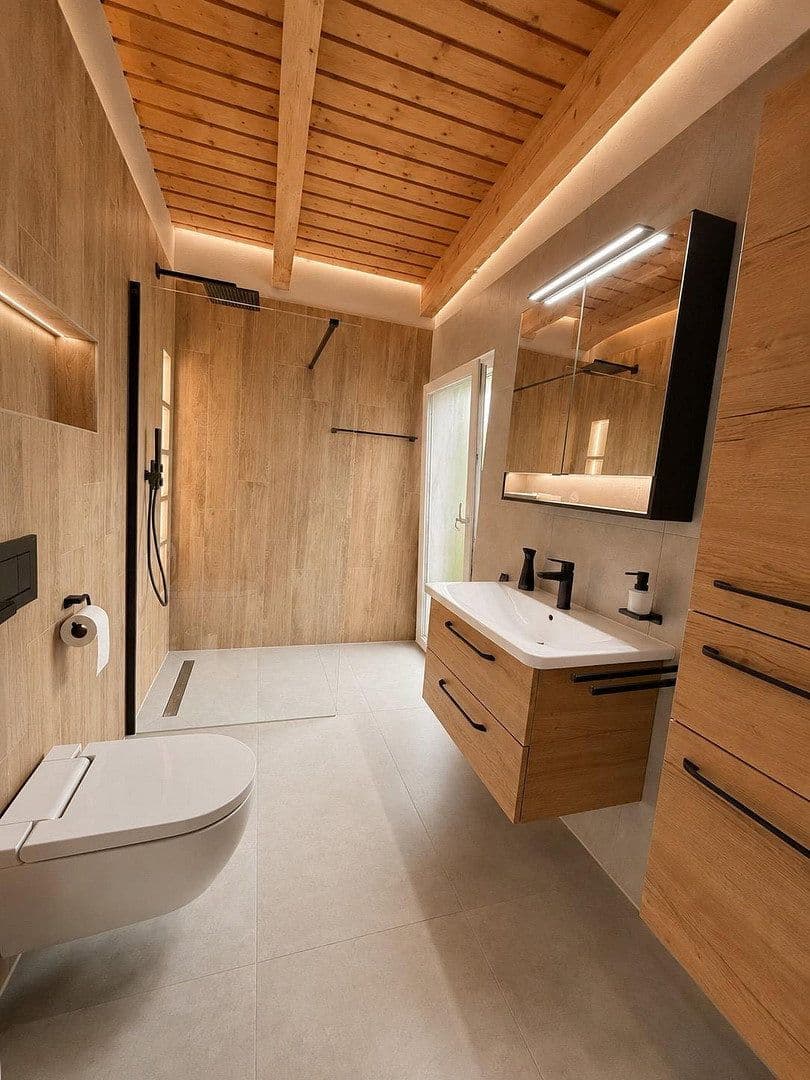 Predaj domu 180 m², pozemok 1.000 m², Neu Wulmstorf, Dolné Sasko Predaj domu 180 m², pozemok 1.000 m², Neu Wulmstorf, Dolné Sasko