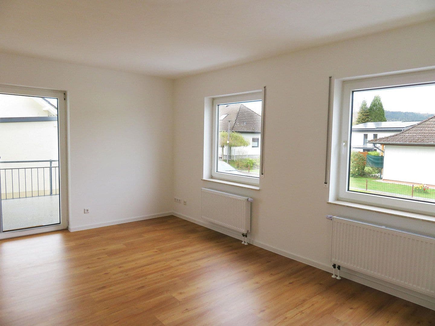 Prenájom bytu 4-izbový 104 m², Hetzerath, Porýnie-Falcko Prenájom bytu 4-izbový 104 m², Hetzerath, Porýnie-Falcko