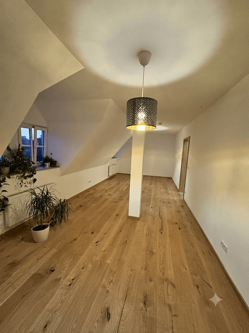 Prenájom bytu 3-izbový 94 m², Nürnberg, Bavorsko Prenájom bytu 3-izbový 94 m², Nürnberg, Bavorsko