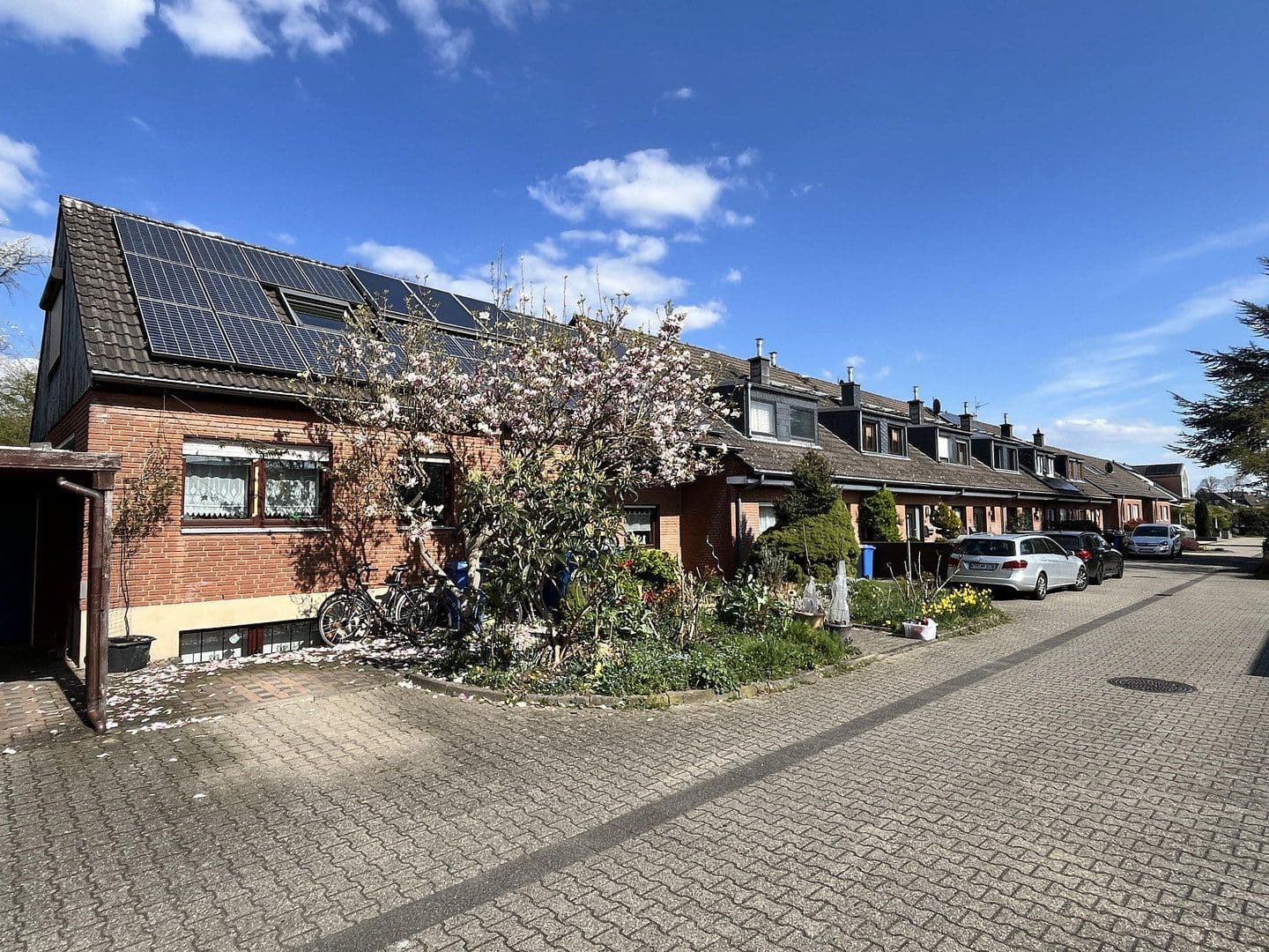 Predaj domu 95 m², pozemok 245 m², Kerpen, Severné Porýnie - Westfálsko Predaj domu 95 m², pozemok 245 m², Kerpen, Severné Porýnie - Westfálsko