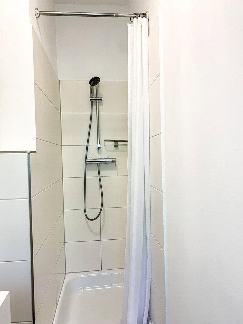 Prenájom bytu 1-izbový 39 m², Suthwiesenstraße 47, Hannover, Dolné Sasko Prenájom bytu 1-izbový 39 m², Suthwiesenstraße 47, Hannover, Dolné Sasko