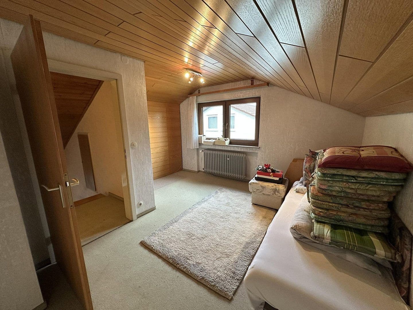 Predaj domu 170 m², pozemok 566 m², Obersulm, Bádensko-Wurttembersko Predaj domu 170 m², pozemok 566 m², Obersulm, Bádensko-Wurttembersko