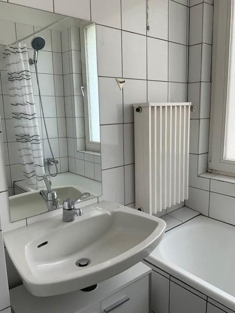 Prenájom bytu 1-izbový 48 m², Aachen, Severné Porýnie - Westfálsko Prenájom bytu 1-izbový 48 m², Aachen, Severné Porýnie - Westfálsko