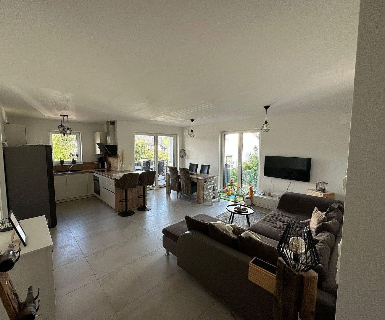 Prenájom bytu 3-izbový 91 m², Bernkastel-Kues, Porýnie-Falcko Prenájom bytu 3-izbový 91 m², Bernkastel-Kues, Porýnie-Falcko