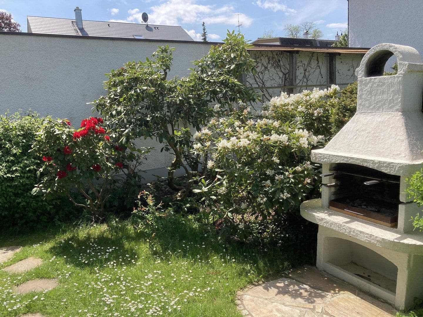 Predaj domu 120 m², pozemok 270 m², Groebenzell, Bavorsko Predaj domu 120 m², pozemok 270 m², Groebenzell, Bavorsko