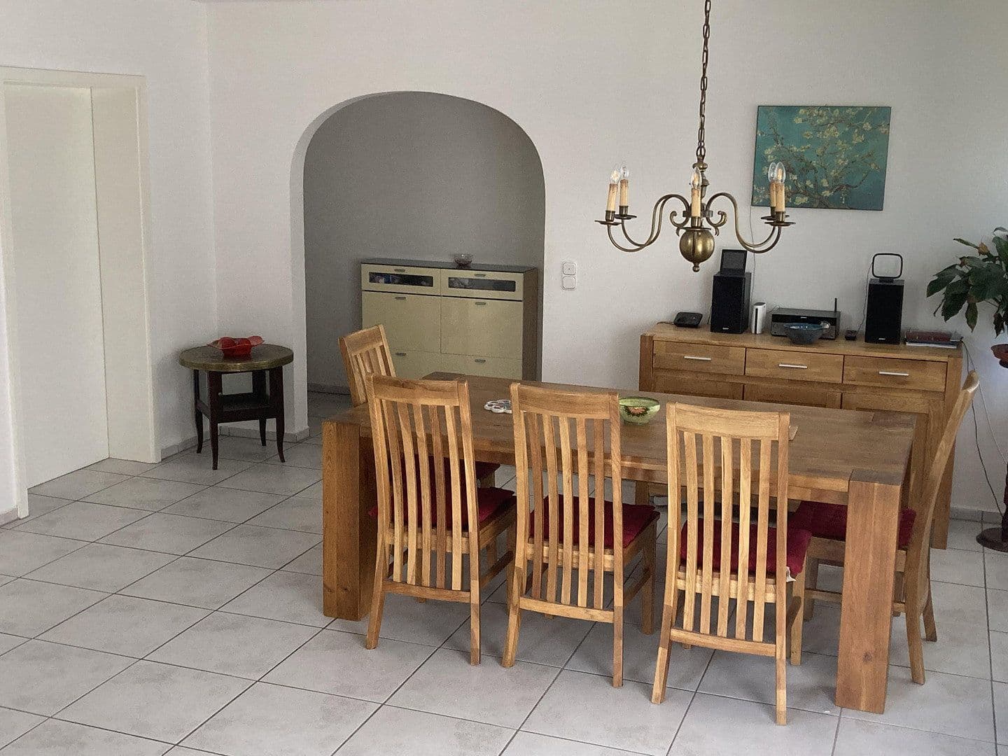 Predaj domu 120 m², pozemok 270 m², Groebenzell, Bavorsko Predaj domu 120 m², pozemok 270 m², Groebenzell, Bavorsko