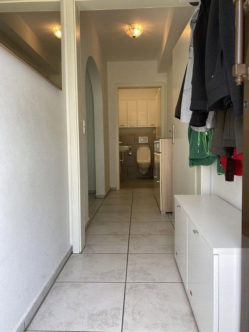 Predaj domu 120 m², pozemok 270 m², Groebenzell, Bavorsko Predaj domu 120 m², pozemok 270 m², Groebenzell, Bavorsko